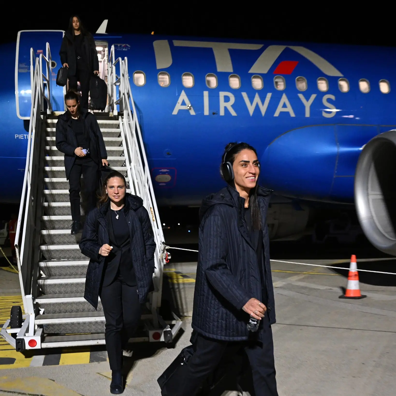 Le Azzurre della Nazionale sono arrivate a Reggio Calabria: martedì sfida contro la Svezia al Granillo\n