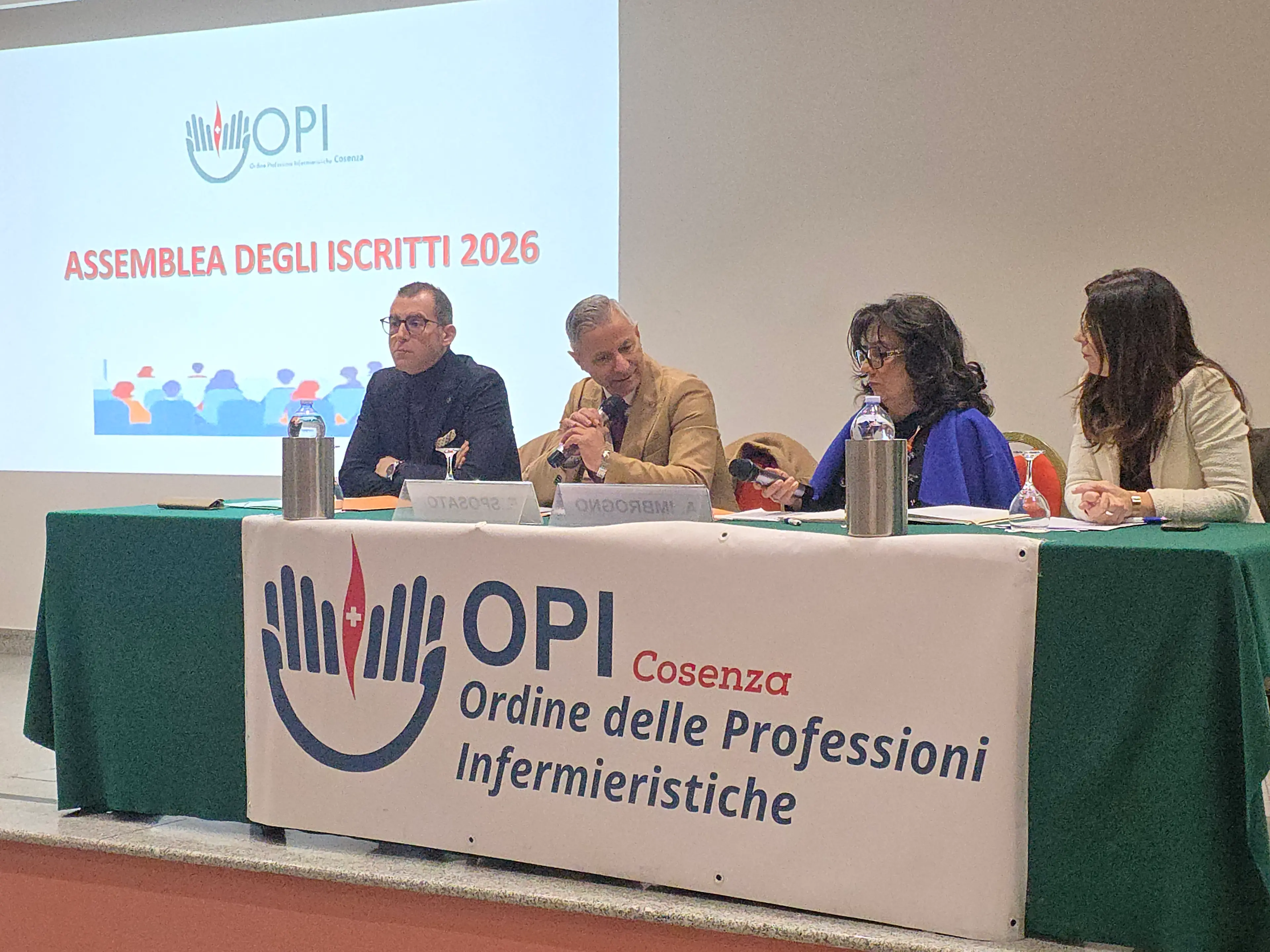 Assemblea annuale dell'Opi di Cosenza:\u00A0infermieri fulcro della sanità, tra bilanci e aggressioni\n