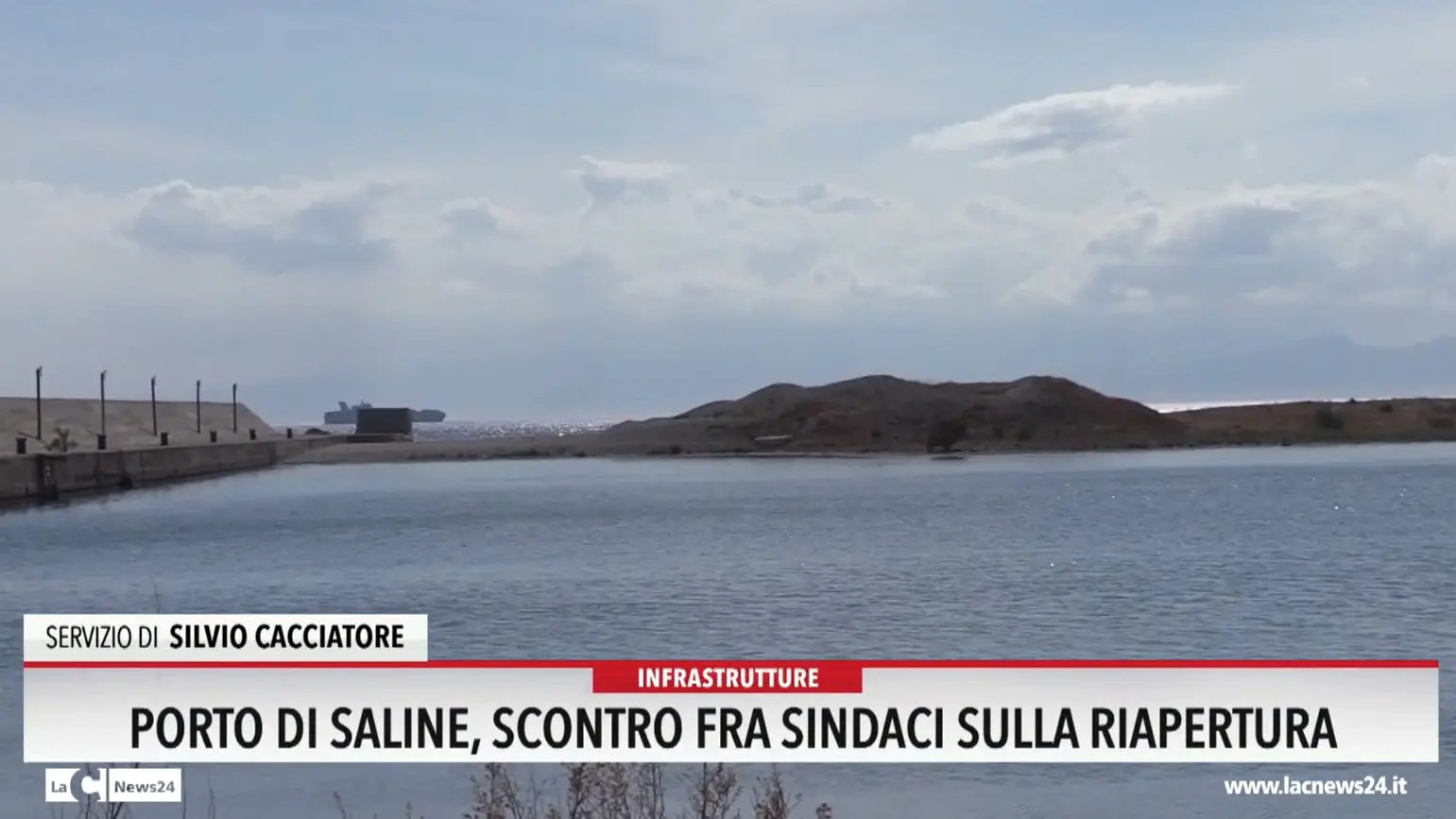 Porto di Saline, scontro fra sindaci sulla riapertura