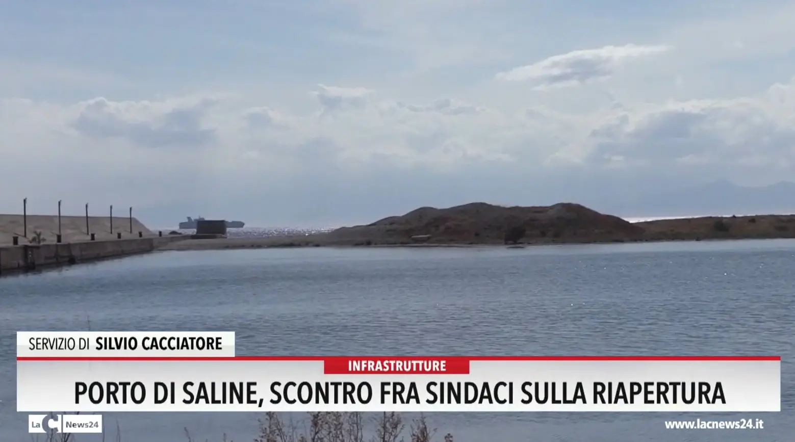 Porto di Saline, scontro fra sindaci sulla riapertura