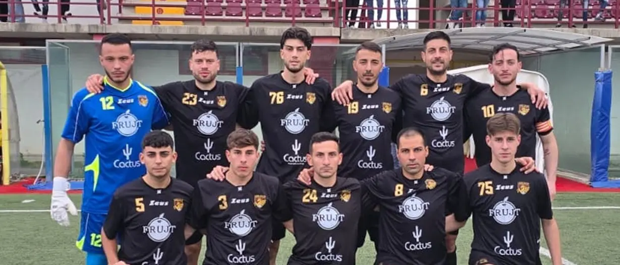 Locri, tripletta di Barbuto e sorpasso in classifica: 3-1 al Sant’Onofrio\n