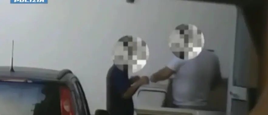 Breaking Bad alla crotonese,\u00A0l’impresa familiare dello spaccio di droga a Isola Capo Rizzuto: ecco i ruoli e le accuse\n