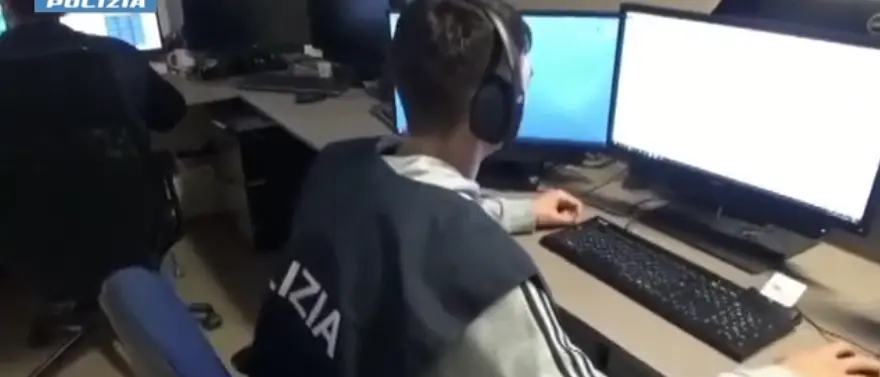 «Facciamo tra 2 e 5mila euro al giorno, ne ho intestato 150mila a una zia»:\u00A0quanto si guadagna con la droga a Isola\n