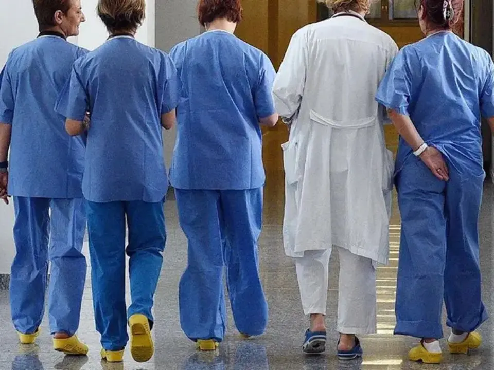 La Calabria alla disperata ricerca di medici tra appelli, otto milioni e strategie poco chiare