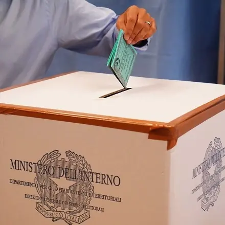 Comune, la Commissione elettorale nomina 298\u00A0scrutatori e 40 supplenti per il referendum del 22 e 23 marzo (LINK)\n