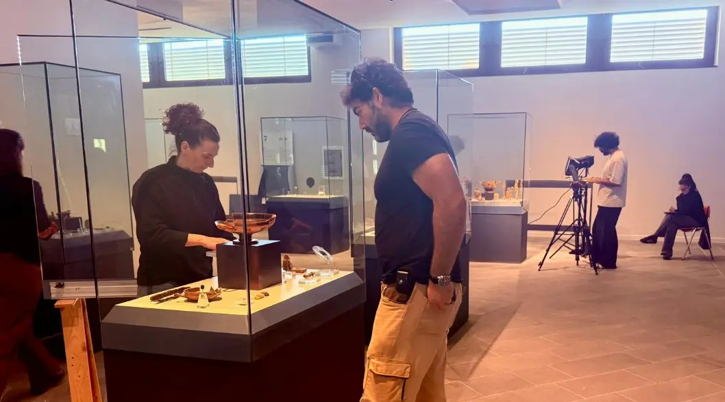 Riapre (con un nuovo volto) il Museo archeologico di Capo Colonna, il direttore Demma: «Spazi rinnovati»\n