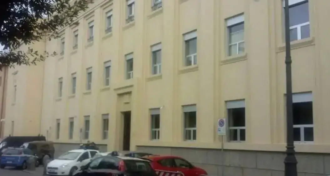 Tentato omicidio a Filandari per una ragazzina contesa, lascia il carcere indagato di Vibo\n