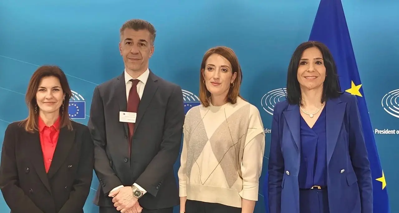 Violenza di genere, il padre di Giulia Cecchettin incontra Metsola al Parlamento europeo con Princi e Moretti\n