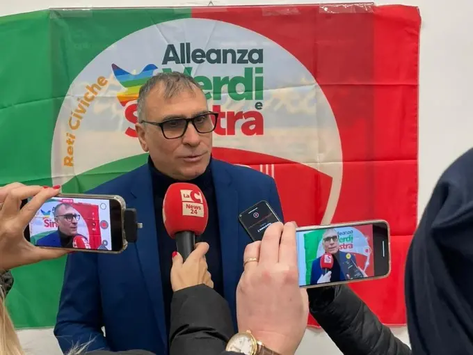 Iran, Campana (Avs): «Il petrolio sale, la guerra in Medio Oriente presenta il conto alla Calabria»