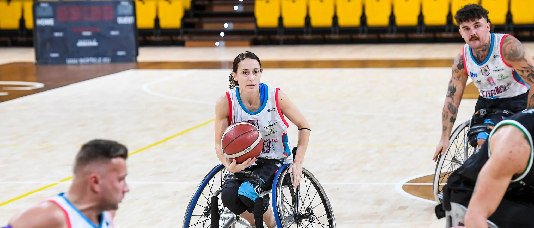 Reggio Bic, dieci anni di passione e inclusione: Ilaria D’Anna celebra il doppio traguardo tra parquet e presidenza\n