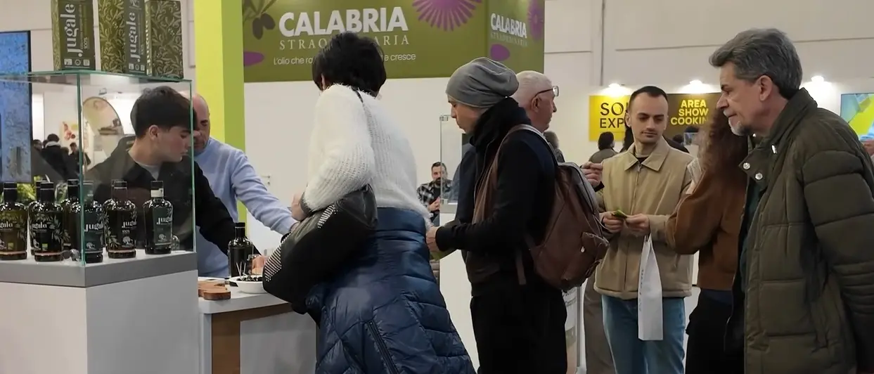 L'olio calabrese protagonista al Sol Expo di Verona, Gallo: «È\u00A0uno dei principali asset della nostra economia»\n