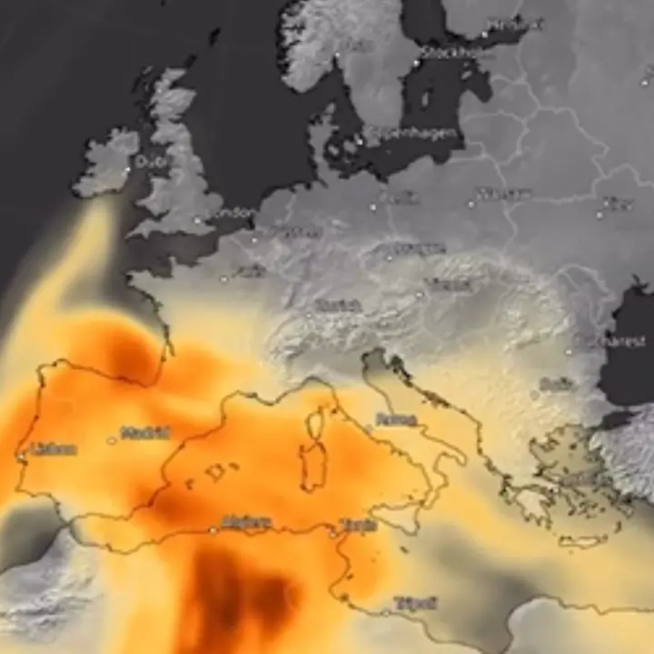 In arrivo la Tempesta regina, la sabbia del Sahara riempirà i cieli della Calabria: ecco quando\n
