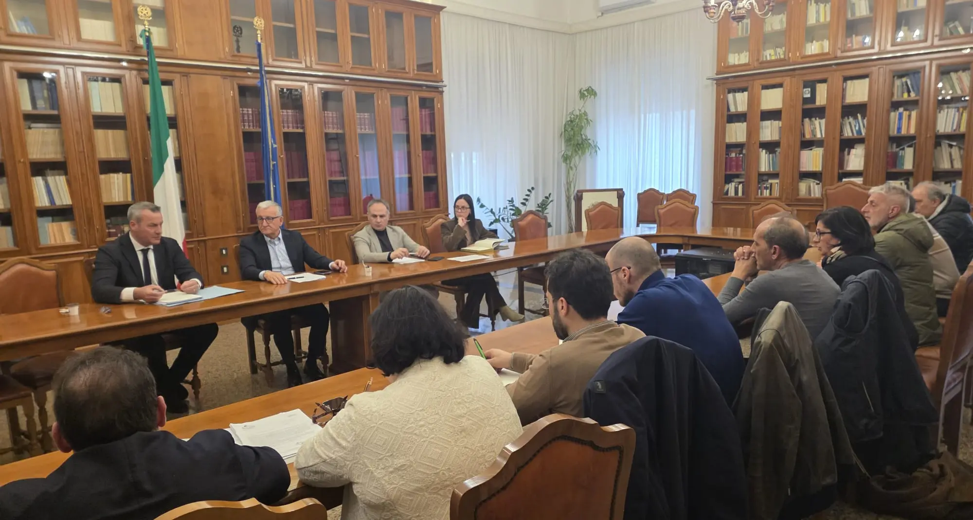 Karol Betania, incontro in prefettura con i sindacati: a breve il pagamento degli stipendi di febbraio\n