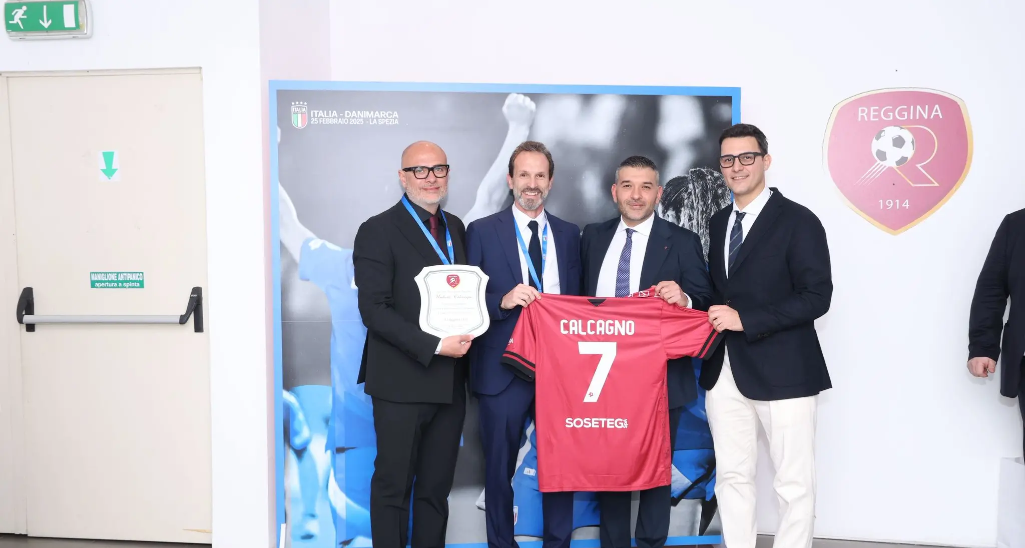 Italia–Svezia a Reggio Calabria: la Reggina omaggia le Nazionali\n