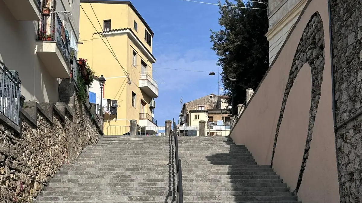 Riapre la Scala della Vallotta, la consigliera Palaia: «Una buona notizia per il centro storico»\n