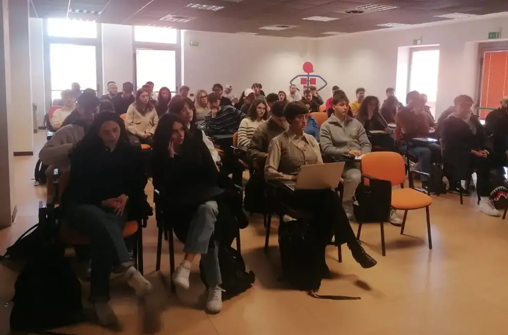 UniCaLab, al via la nona edizione: l’Unical accende l’imprenditorialità dei giovani\n