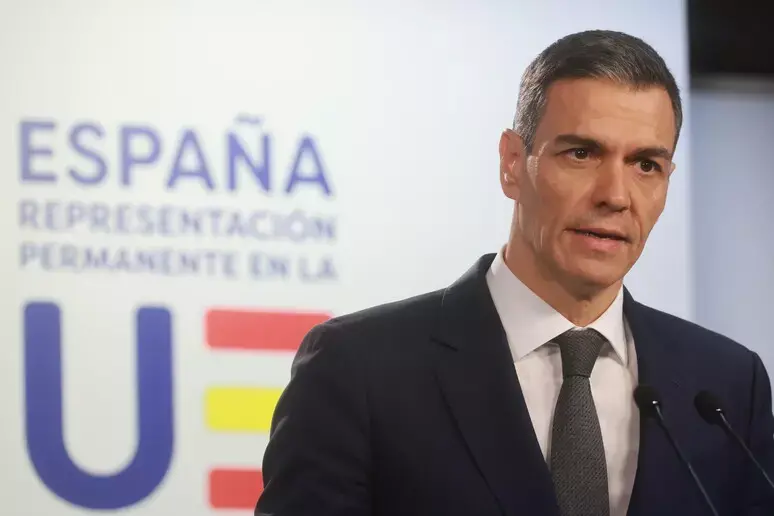 Spagna in movimento, Italia immobile: perché Sánchez è il prodotto di un conflitto che da noi non c’è\n