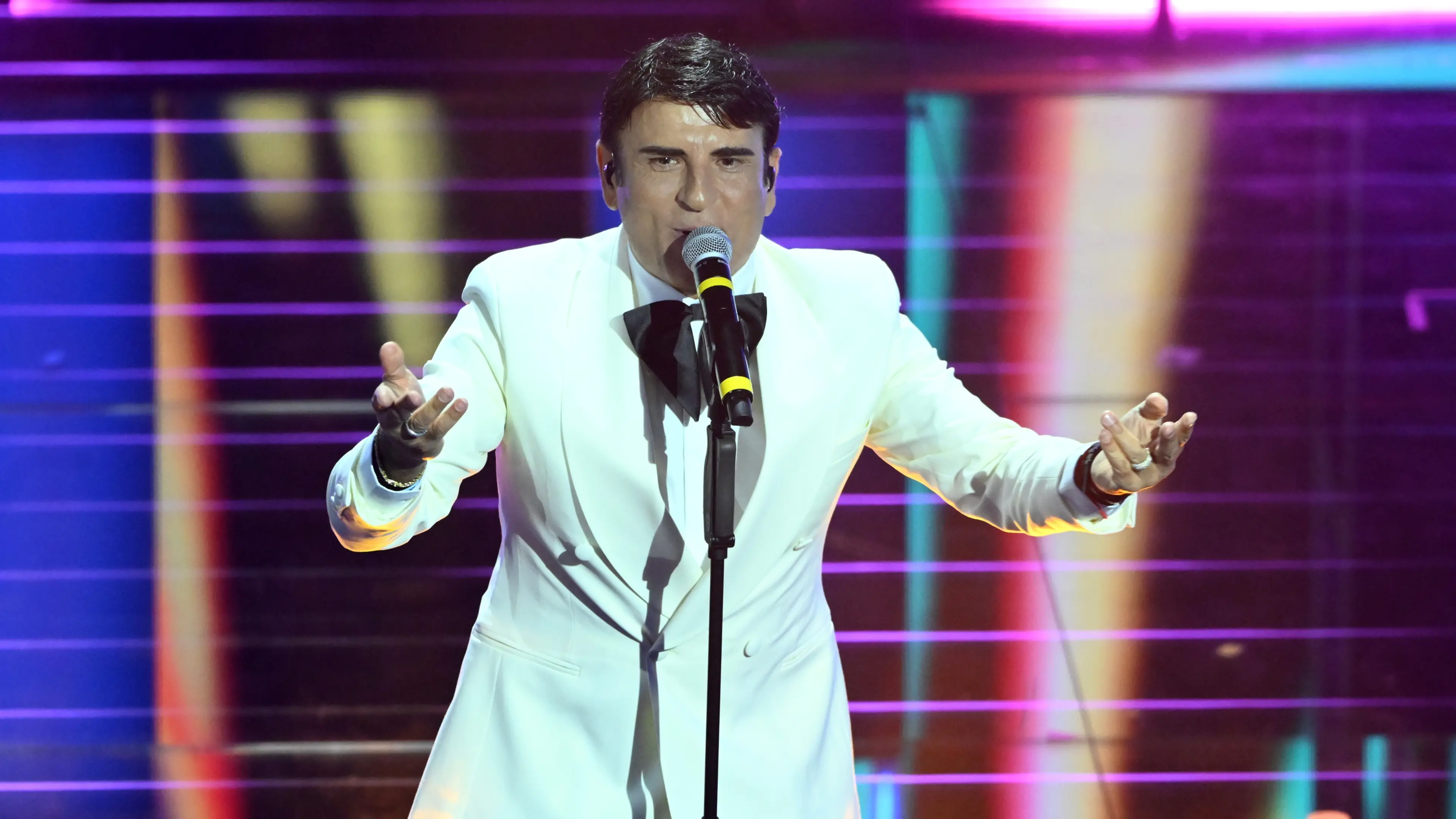 <p>Sal Da Vinci a Sanremo</p>\\n , Pool Sanremo 02