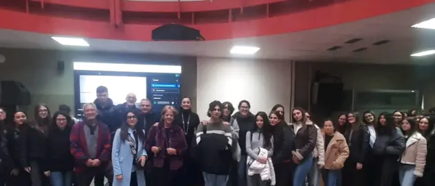 Al Polo Liceale di Locri riparte la “Scuola della Pace”: studenti protagonisti di un percorso di crescita e solidarietà\n