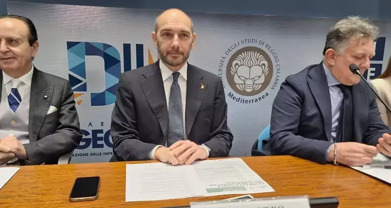 Il sottosegretario Morelli a Reggio: «Ponte sullo Stretto sarà la primavera del Sud. Attenzione del governo alla sicurezza»\n