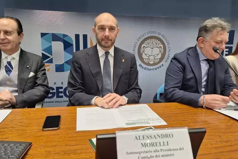 Il sottosegretario Morelli a Reggio: «Ponte sullo Stretto sarà la primavera del Sud. Attenzione del governo alla sicurezza»\n