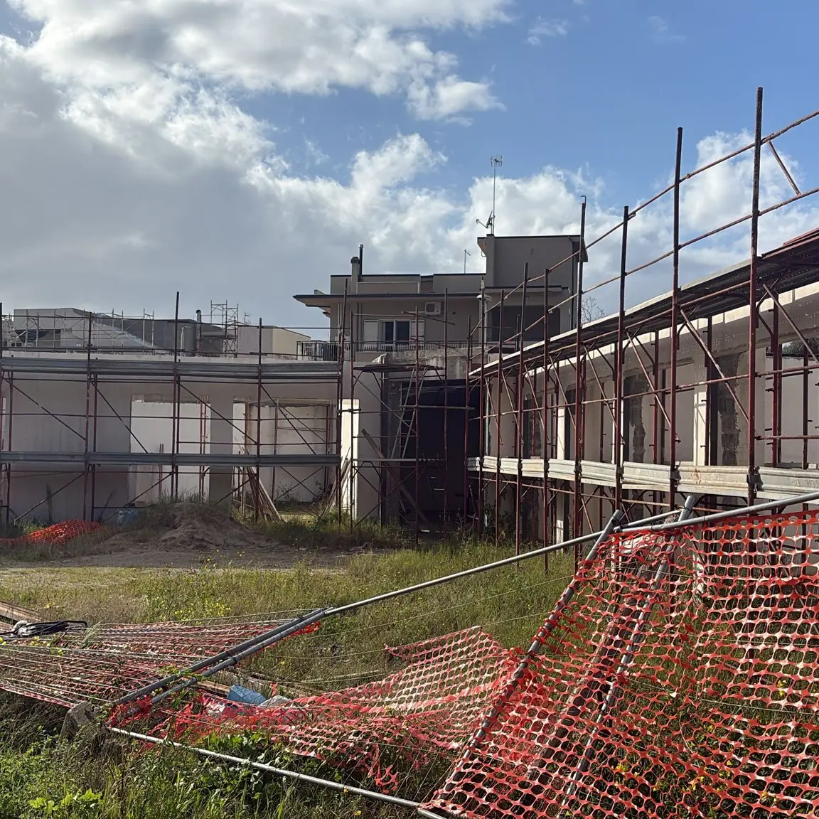 Cannavò, cresce la protesta per il Centro Civico fermo: l’Oratorio Sant’Agata chiede al Comune tempi certi e la ripresa dei lavori\n