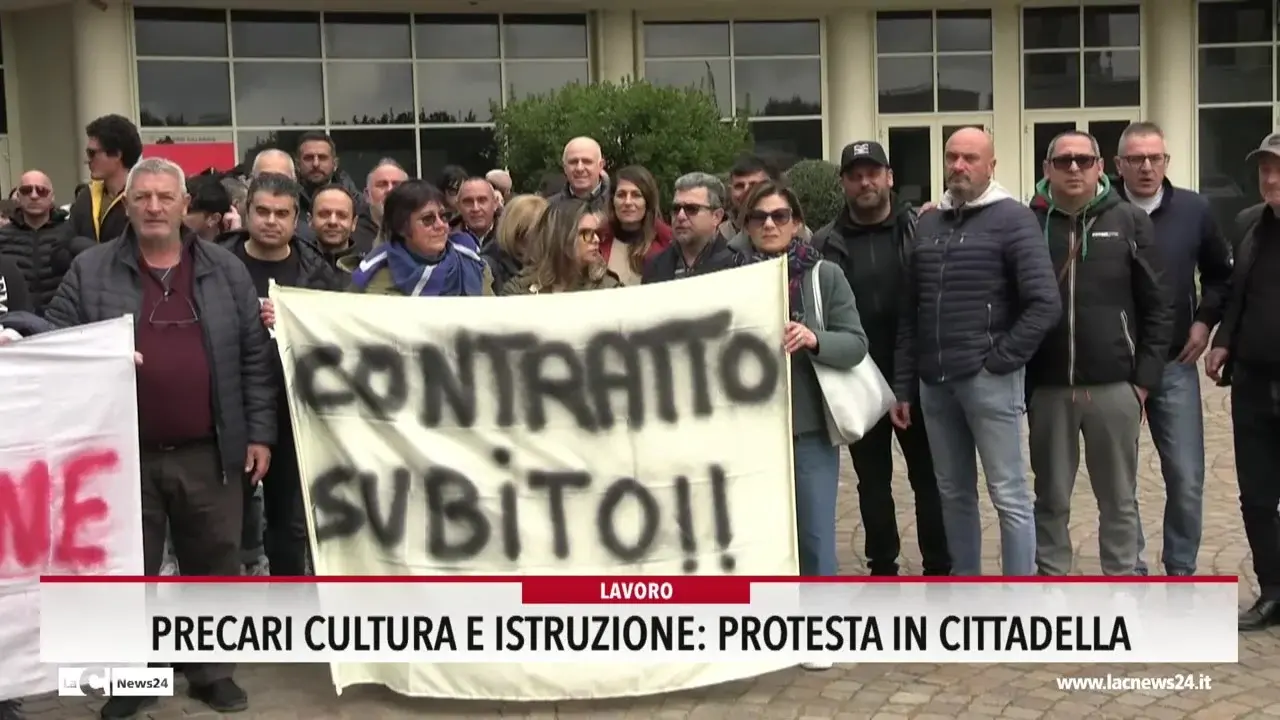 Precari cultura e istruzione: protesta in Cittadella
