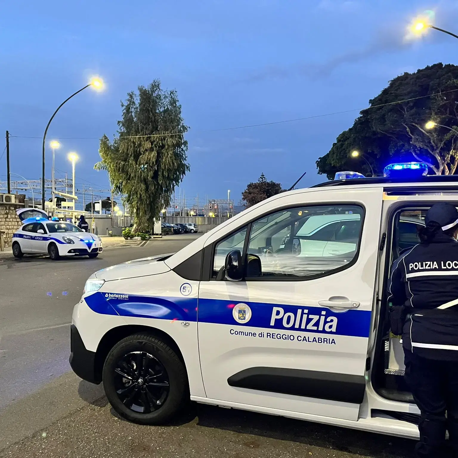 Reggio,\u00A0lotta senza quartiere all'abbandono dei rifiuti: elevate oltre 60 sanzioni\n