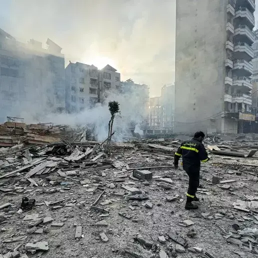 Iran attacca basi Usa in Kuwait. Intanto\u00A0Meloni sente Erdogan: «Contro la Turchia ingiustificabile attacco missilistico» - LIVE\n