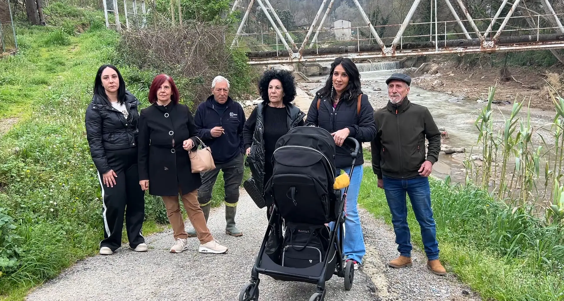 Cosenza, il grido di disperazione delle famiglie evacuate