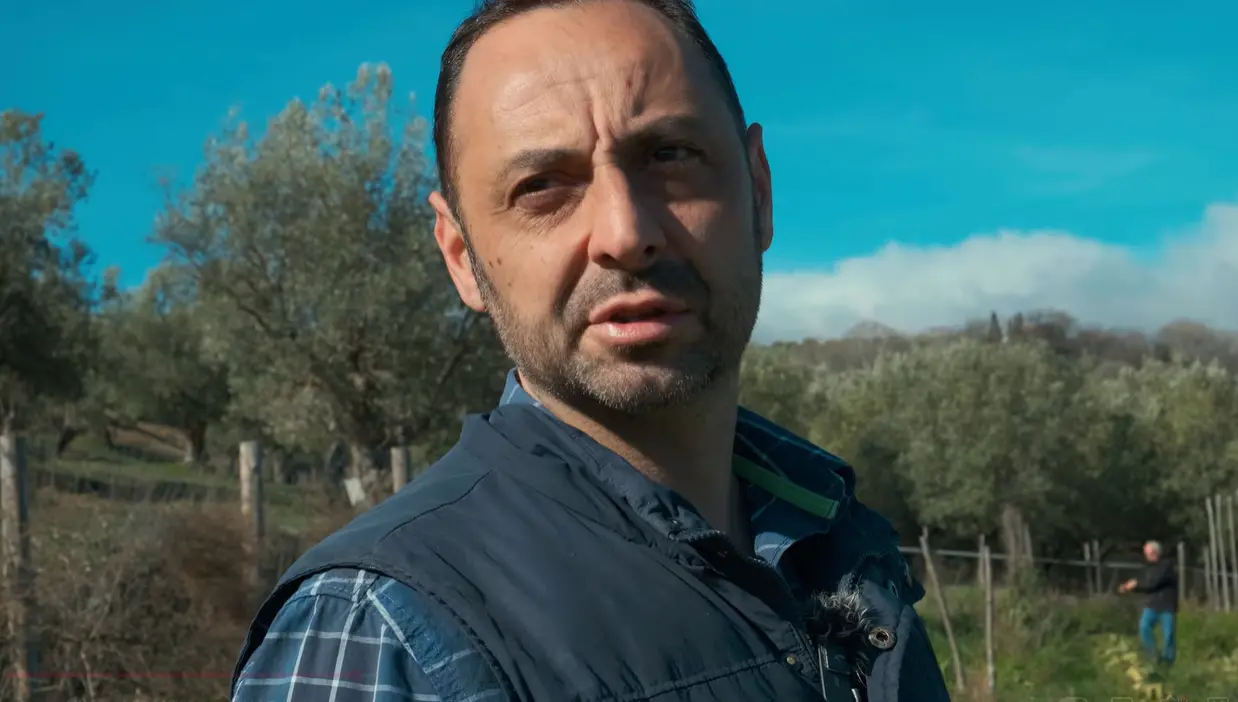 Il\u00A0richiamo della terra: Francesco, lo chef calabrese che ha preferito la natura\u00A0al resto del mondo\n