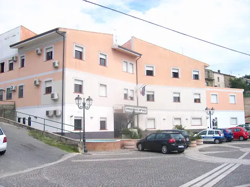 Simeri Crichi, il prefetto sospende il Consiglio comunale dopo le dimissioni della maggioranza dei componenti\n