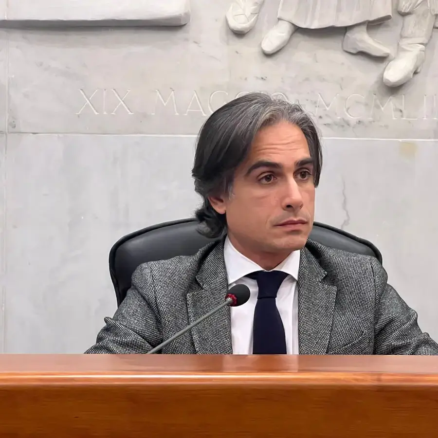 Falcomatà: «Chi ci cura non può diventare un bersaglio per le inefficienze del sistema»\u00A0\n
