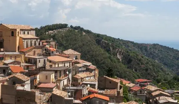 San Sostene modello green: Forza Italia Catanzaro si congratula con il sindaco Aloisio\n