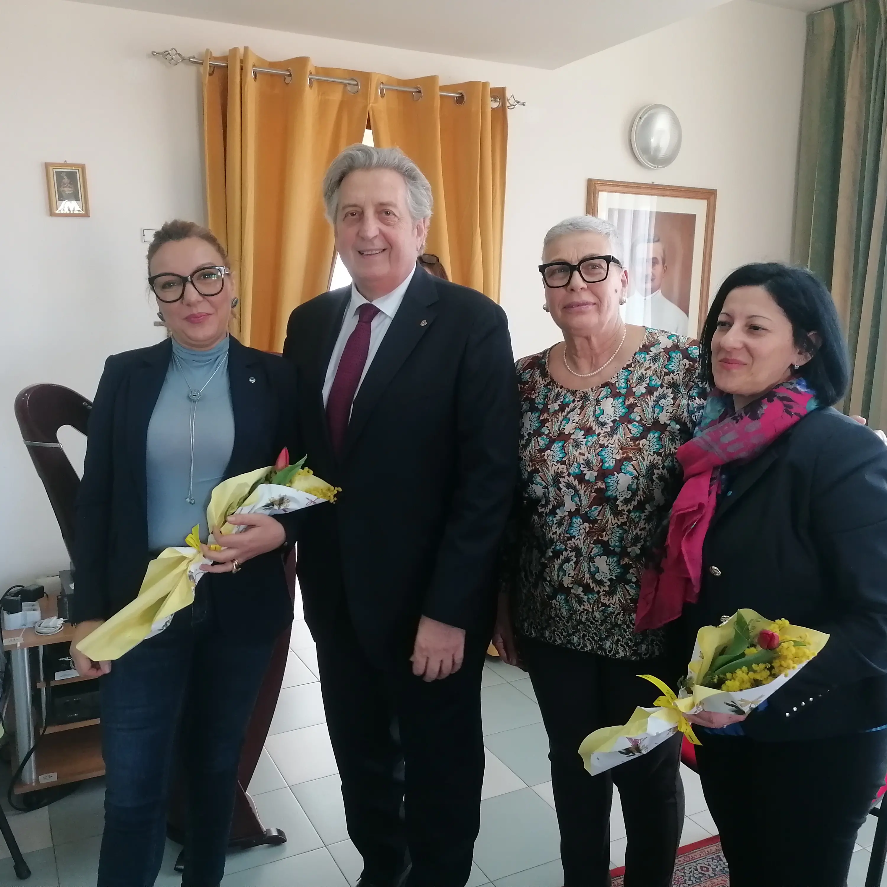 All’Hospice Via delle Stelle “Nel nome delle donne”: cultura, testimonianze e musica per raccontare la forza gentile\n