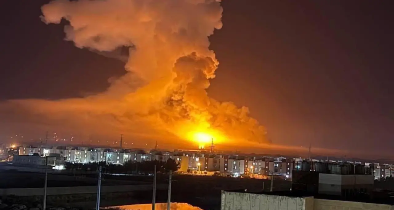 Sette giorni di guerra in Medio Oriente: un\u00A0conflitto potrebbe ridisegnare gli equilibri globali\n