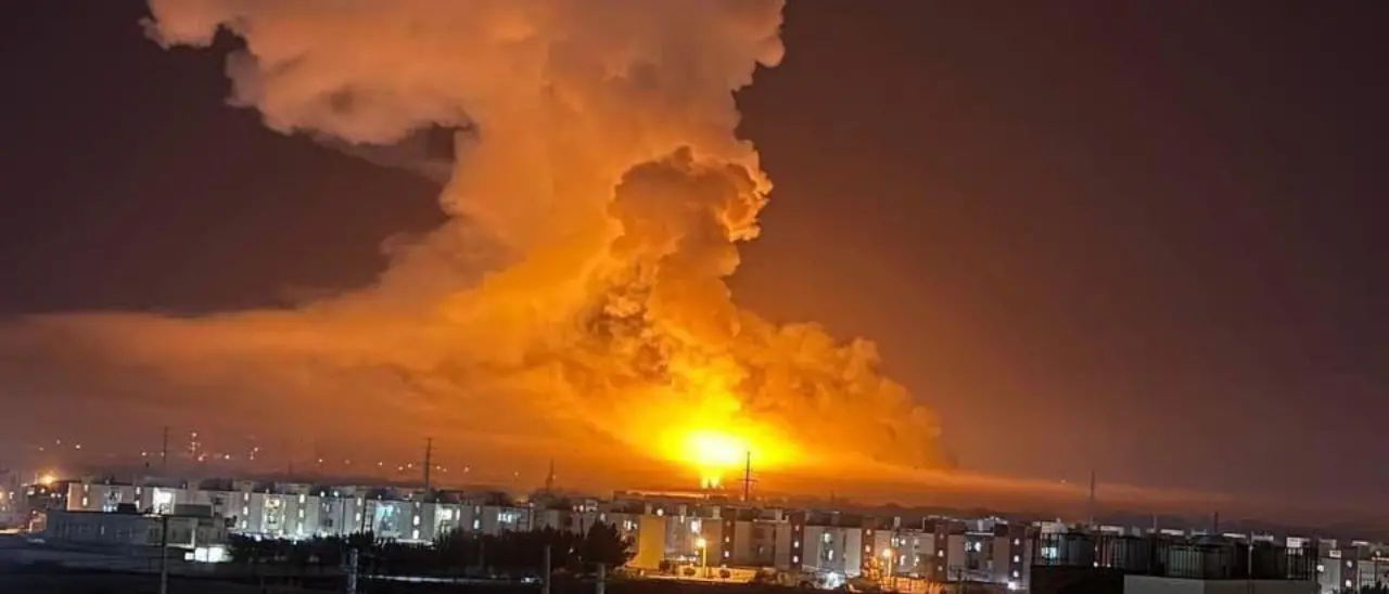 Sette giorni di guerra in Medio Oriente: un\u00A0conflitto potrebbe ridisegnare gli equilibri globali\n