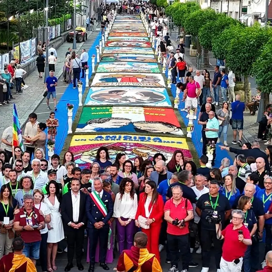 Taurianova prepara l’ottava\u00A0Infiorata e sceglie il racconto del genio italiano\n