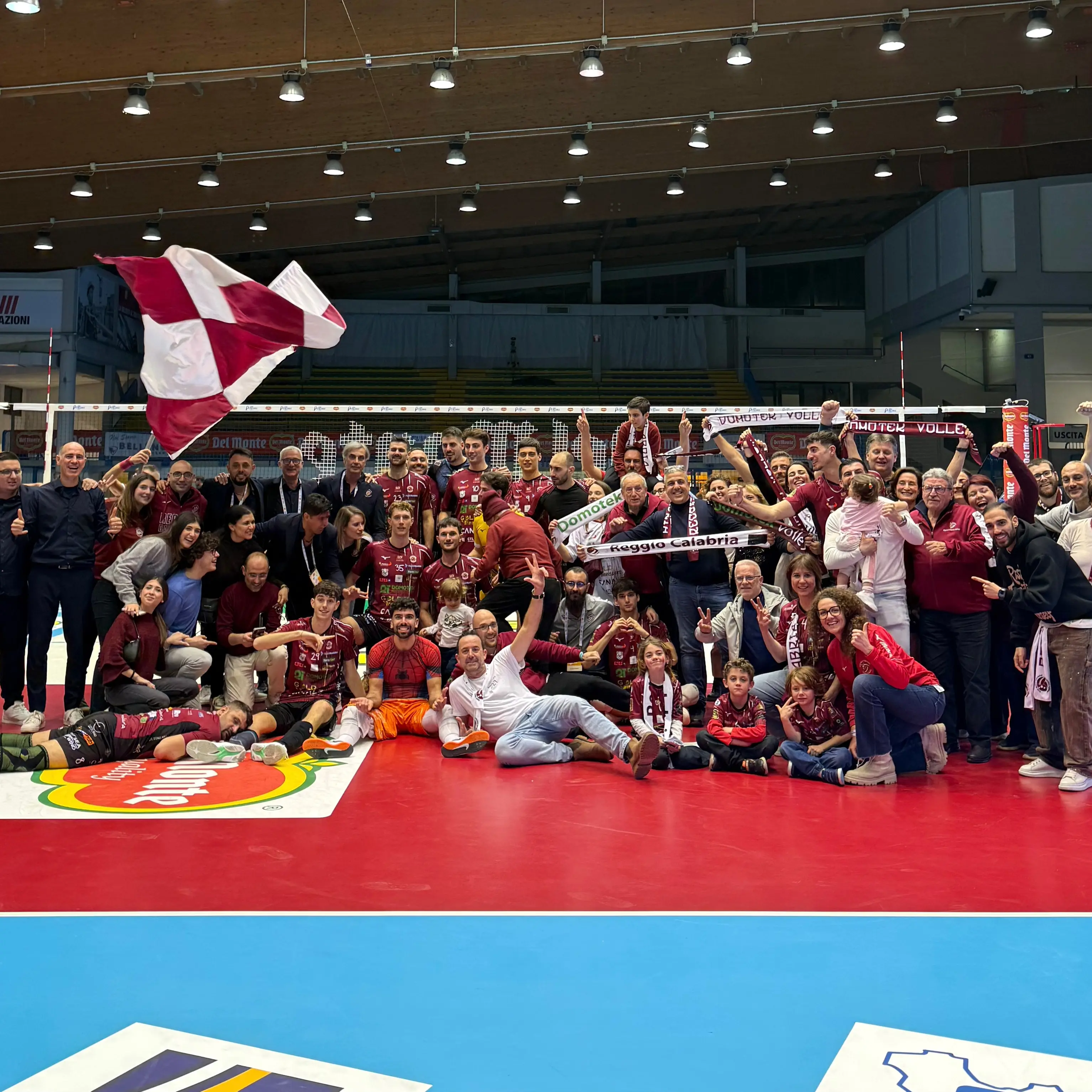 Domotek da impresa a Belluno: rimonta, cuore e spettacolo portano Reggio alla finale della Coppa Italia del Monte