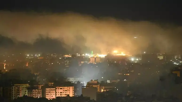 <p>Attacco a una raffinerita (foto Ansa)</p>\\n