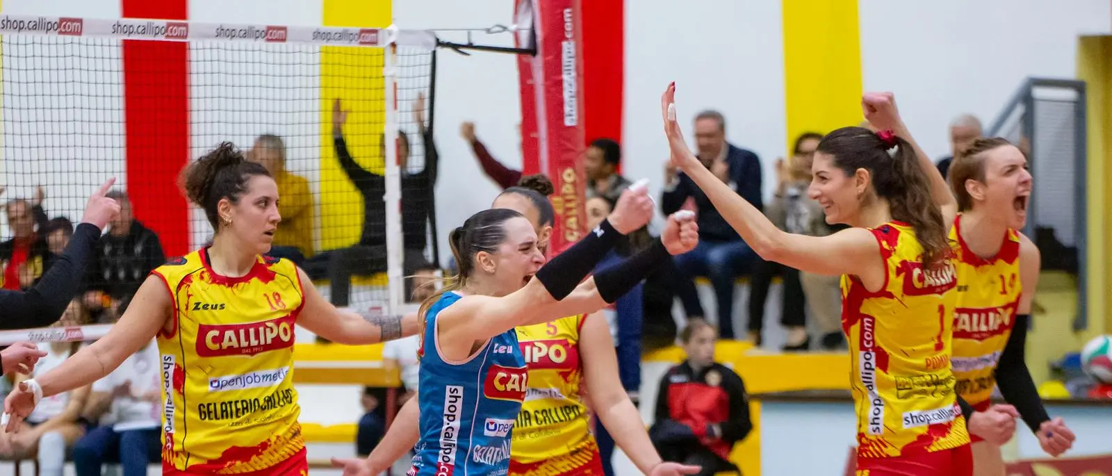 Volley femminile, la Tonno Callipo Vibo batte Castellana Grotte 3-1 e resta sola in vetta\n