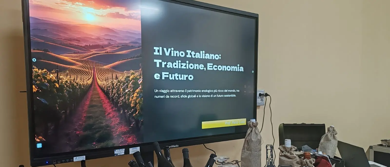 Tropea, all’alberghiero una masterclass sui vini “speciali”: studenti a lezione tra orange wine e nuove tendenze\n