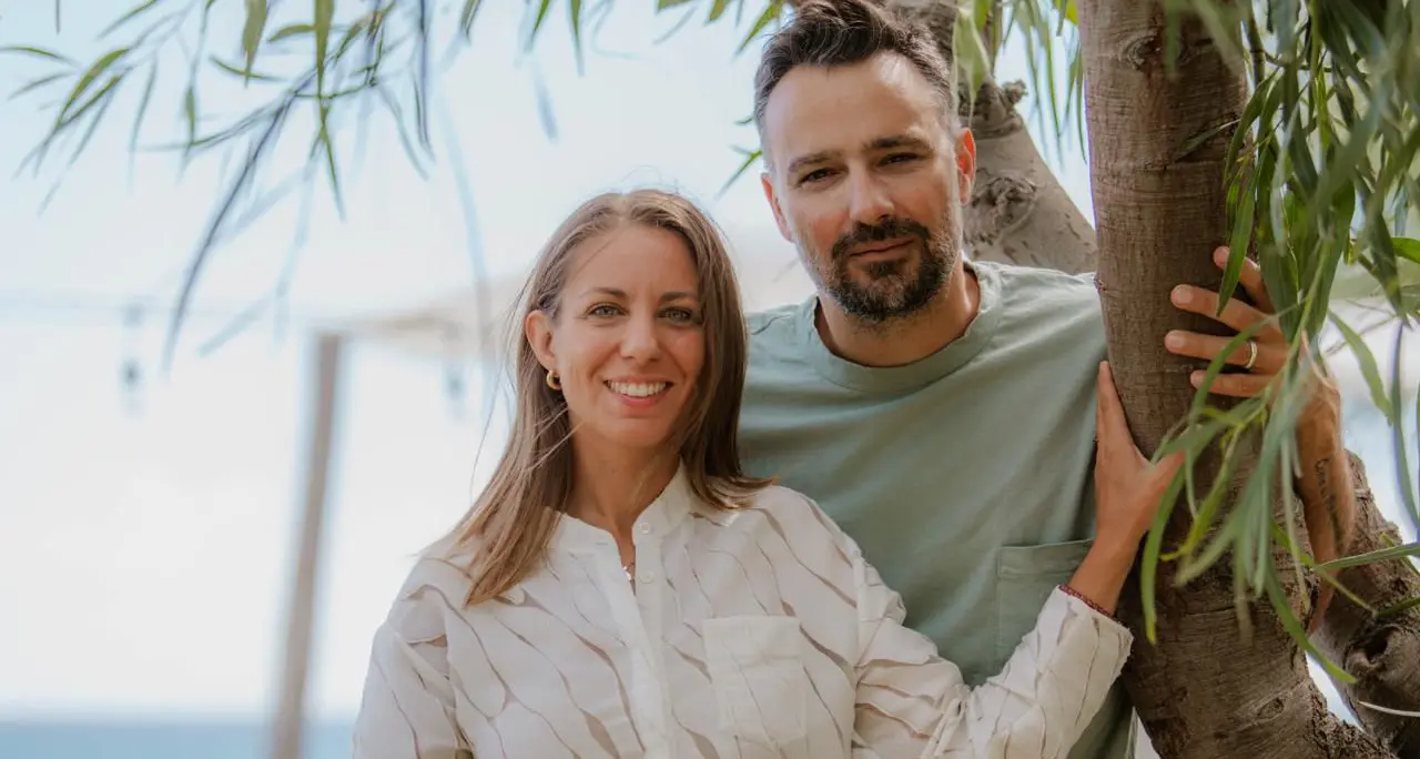 Da Montreal alla Calabria, la scelta della coppia di registi: «Qui tanto fermento. E poi la qualità della vita compensa i disagi»\n