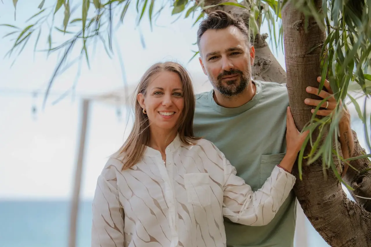 Da Montreal alla Calabria, la scelta della coppia di registi: «Qui tanto fermento. E poi la qualità della vita compensa i disagi»\n