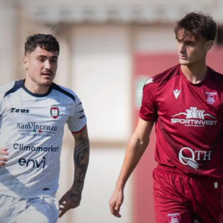 Il Crotone travolge il Trapani in un’atmosfera surreale: al “Provinciale” termina 1-4\n