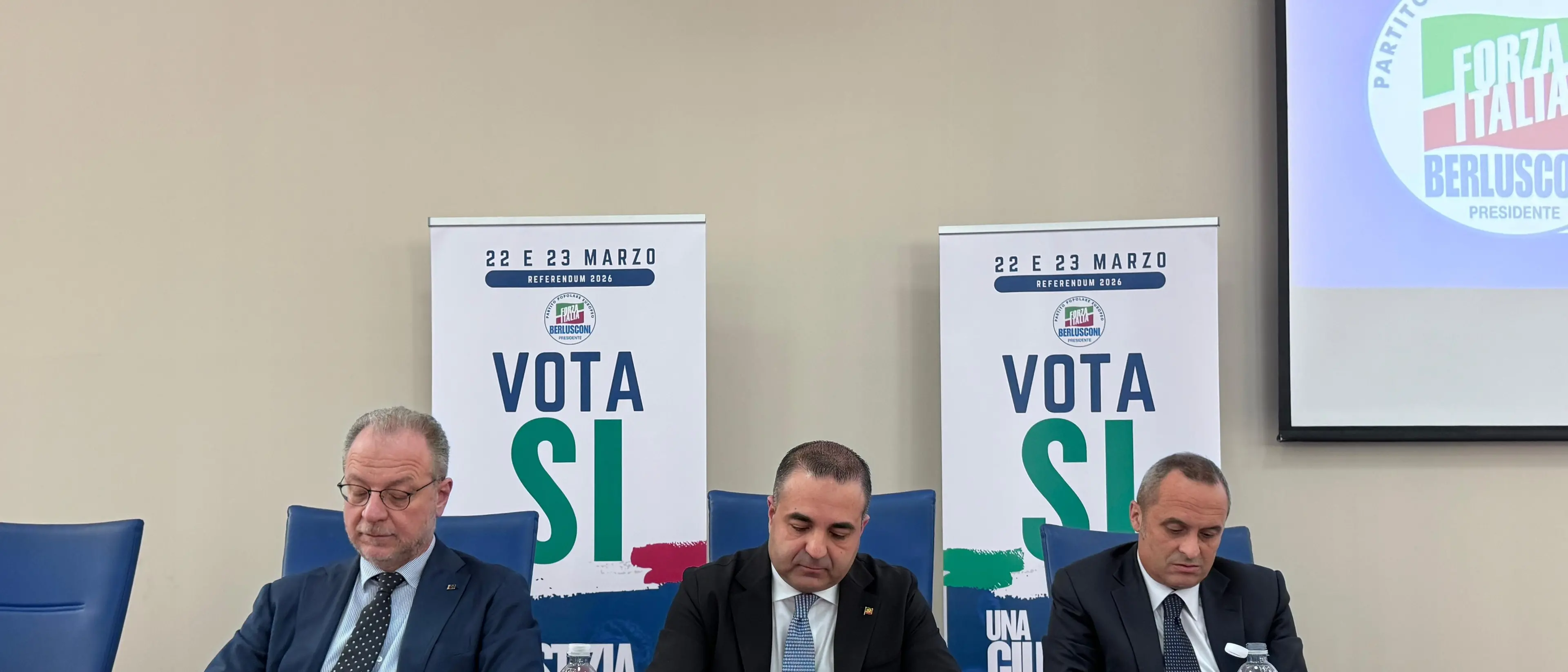 Reggio Calabria, il tour di Forza Italia per il «Sì» alla riforma della giustizia si chiude nella sala Monteleone\n