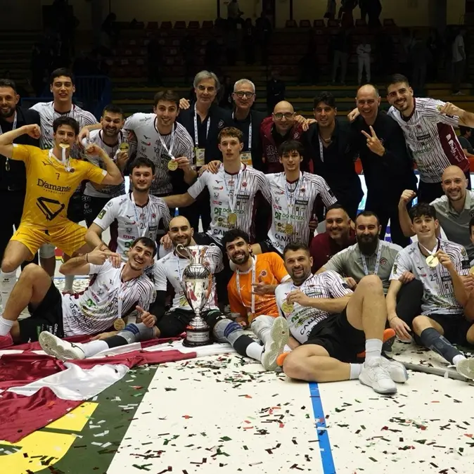 <p>Volley, la Domotek conquista la Coppa Italia: a Belluto battuta Reggio Emilia al tie break</p>
