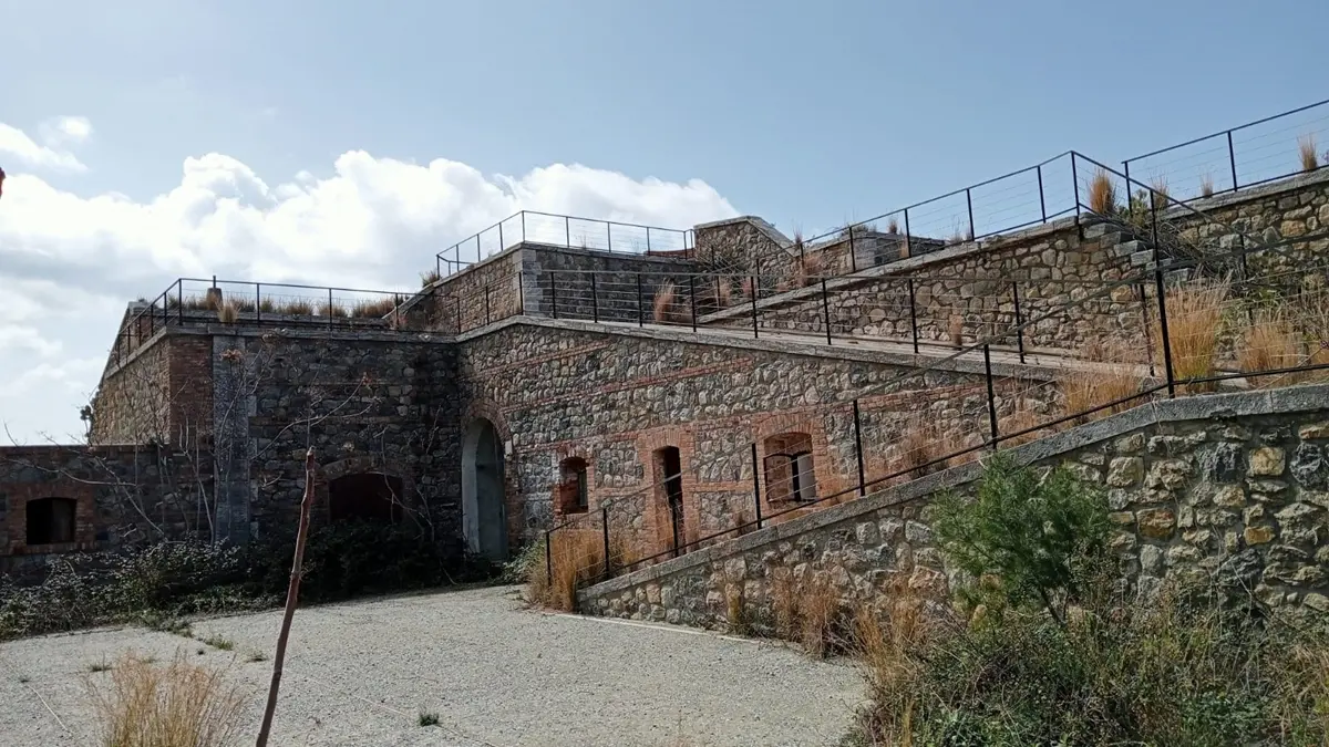 La federazione Metropolitana di Reggio denuncia\u00A0il\u00A0degrado della collina di Pentimele\n