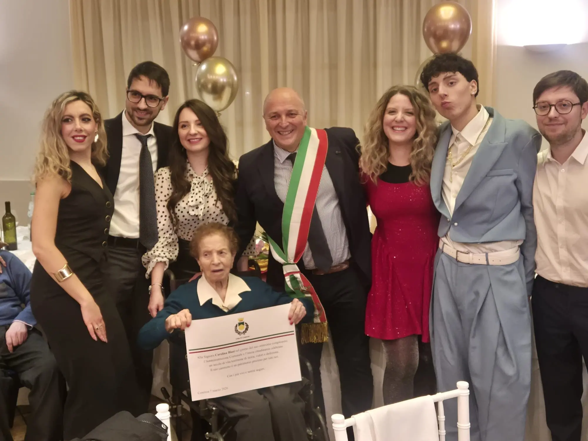 Cosenza festeggia i 100 anni della signora Carolina Blasi\n