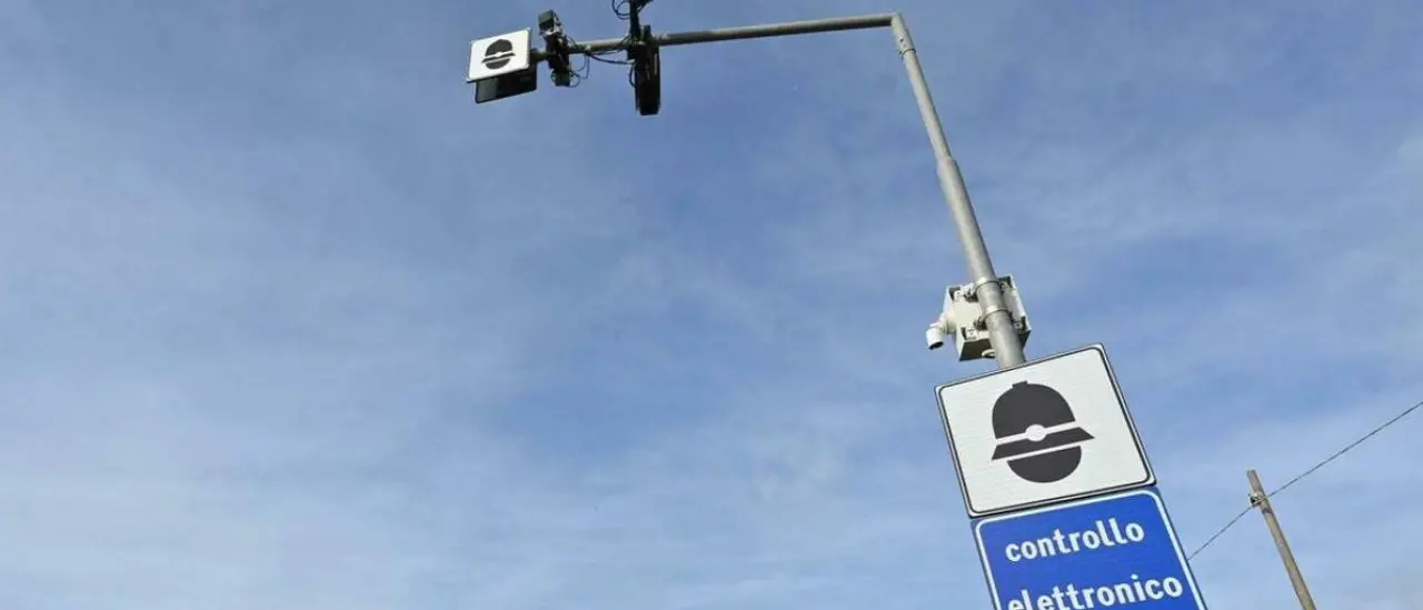 Autovelox a Reggio, «Nessuna attivazione da domani». La Polizia Locale smentisce la fake news\n